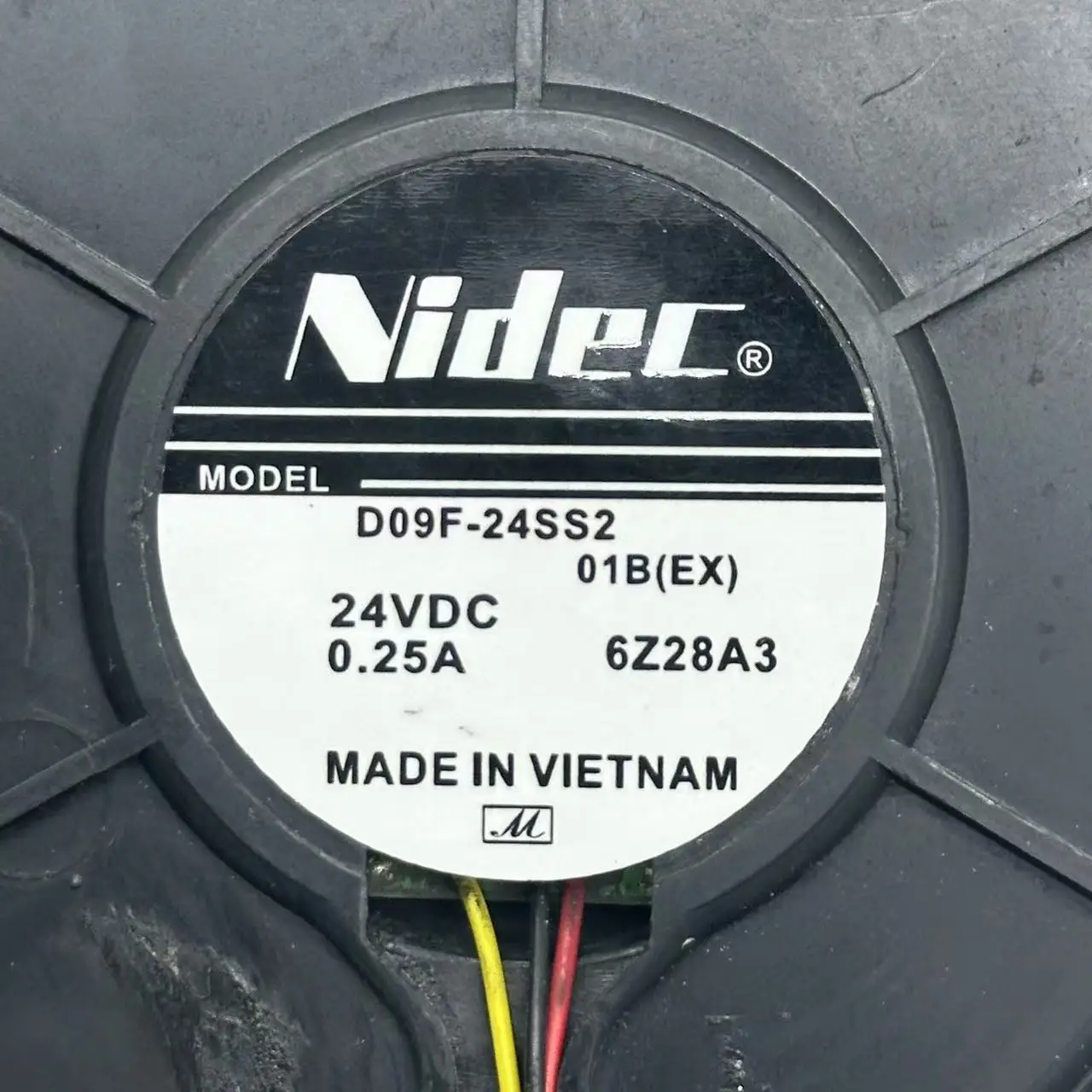 Ventilador de refrigeração do servidor Nidec 3-Wire, D09F-24SS2, DC 24V, 0.25A, 97x97x33mm