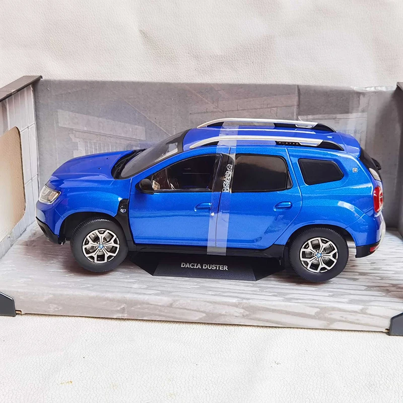 SOLIDO 1:18 DACIA DUSTER 2018 SUV Simulation Alloy Car Model Diecast Toy Ornaments Souvenir Collectible Toys