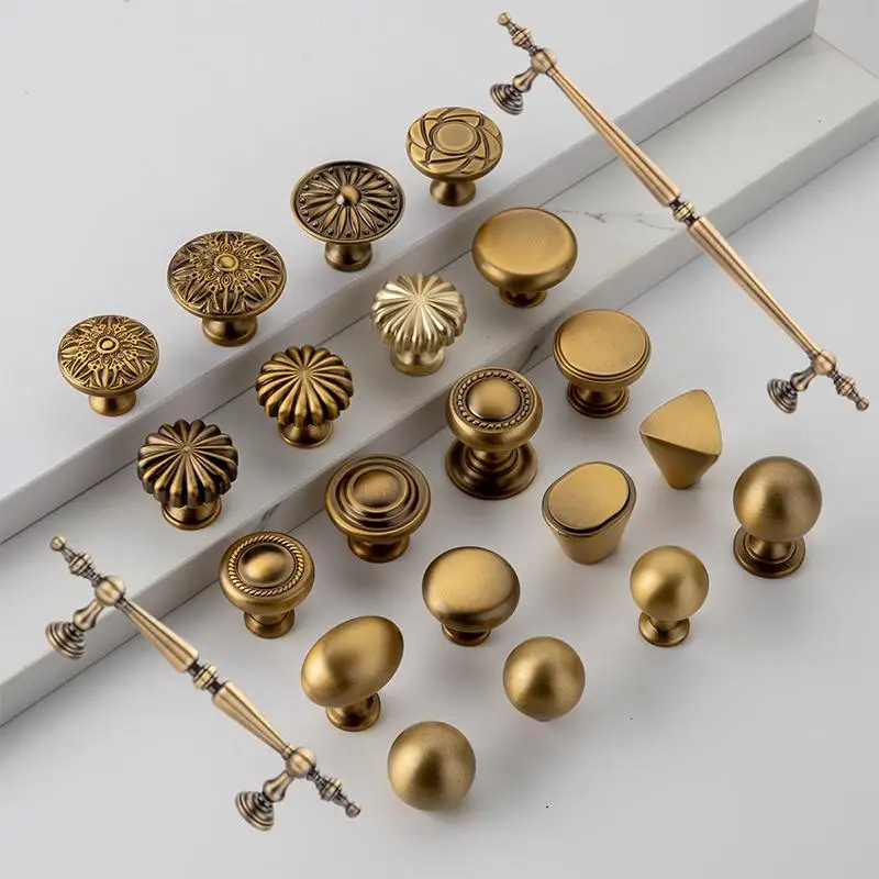 1Pcs Retro Wardrobe&Kitchen Cabinet Pull Antique-Bronze Cabinet Handle American Single-hole Drawer Knob Furniture Handle