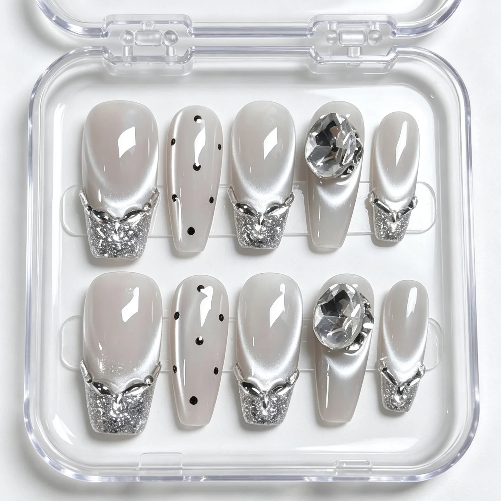 10 Pieces of Hand Pressed Trapezoidal Nails, Beautiful Fake Nails, Cool Silver White Cat Eye Broken Diamonds, Suitable for Women
