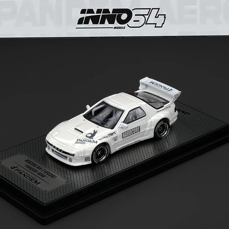 

INNO 1:64 MAZDA RX7 FC3S PANDEM AERO Widebody Kit Литая под давлением диорама Коллекция моделей автомобилей Миниатюрные игрушки