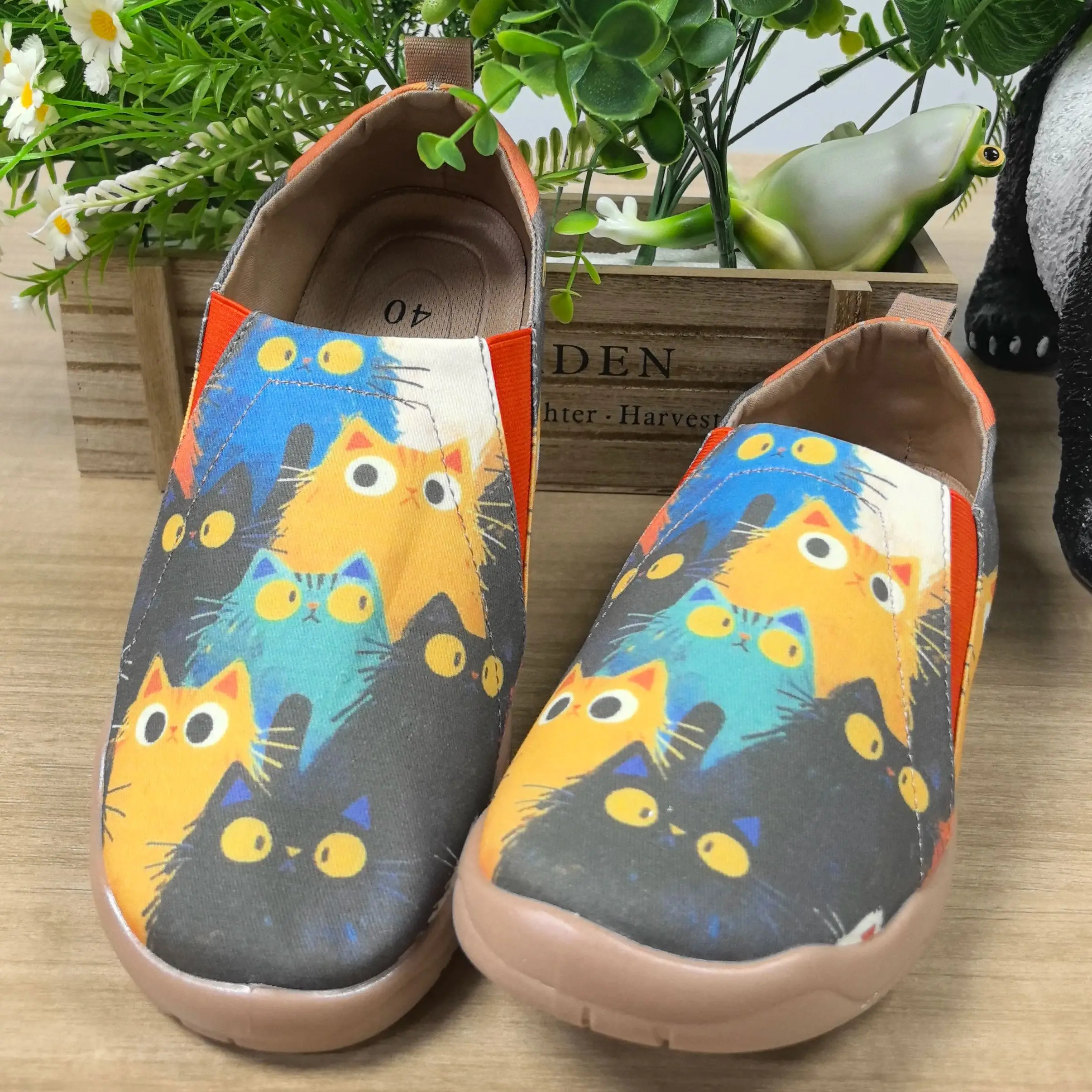 Women's Spring and Summer New Fashion Animal Cartoon Cat Print Casual Shoes, Comfortable Shallow Low-Cut Soft Soles, Lightweight and Breathable Large Size Women's Shoes