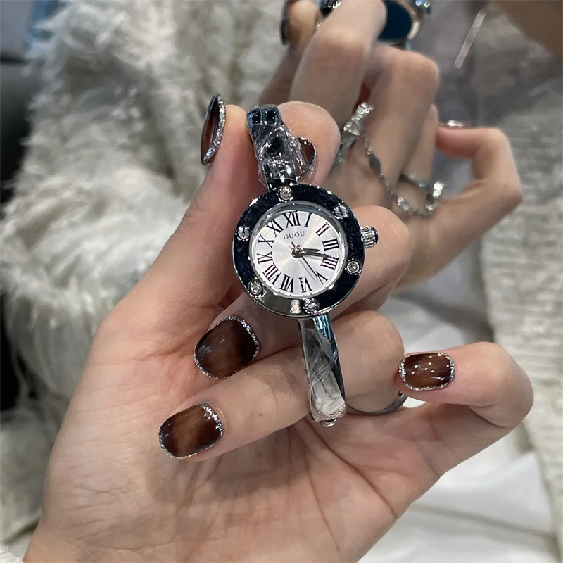 

CILOA bracelet watch for women, small and exquisite silver round, high-quality light luxury 2025 new trend fashion quartz watch