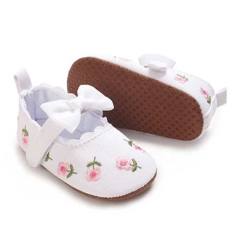 Sapatos de bebê flores bordadas fofas, sapatos de menina de pano antiderrapante, sapatos de primeira caminhada casuais respiráveis elegantes, 0-18 m