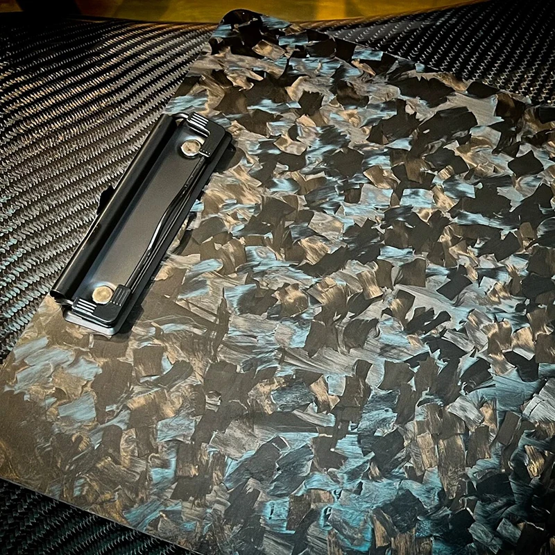3K Carbon Fiber Clipboard Ultimate Light and Thin Portable Cool Black Twill Smooth Hard Writing Board Hide Hook Art Paint Draw