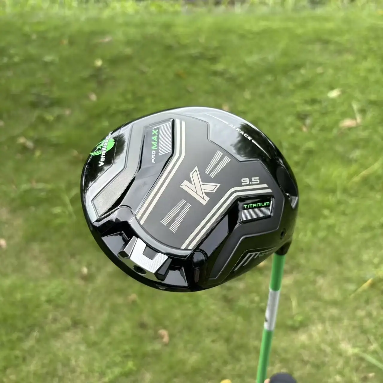 Vermilion Bird K PRO MAX Verstellbarer Golf-Driver aus Titan mit Hoher Vergebungsfähigkeit für Lange Distanzen VM-800 mit Carbonschaft – Detail 3