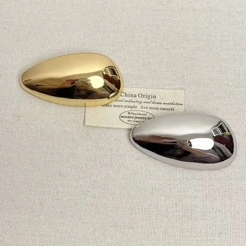 Brooch Glossy Water Drop Egg Shape Vacuum Plated Zinc Alloy Gold Tone Elegant Suit Coat Lapel Pin Medium Lightweight