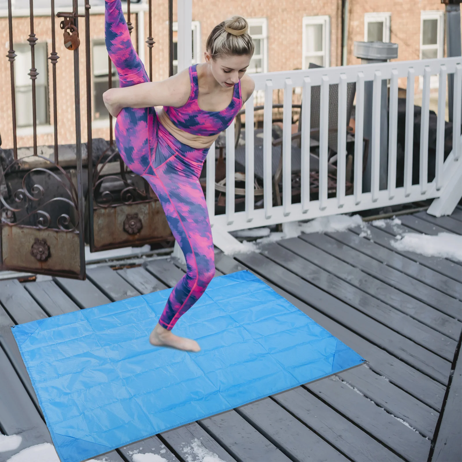 

Waterproof Portable Picnic Blanket Foldable Durable Lightweight Polyester Mat for Outdoor Beach Lawn Camping Hiking