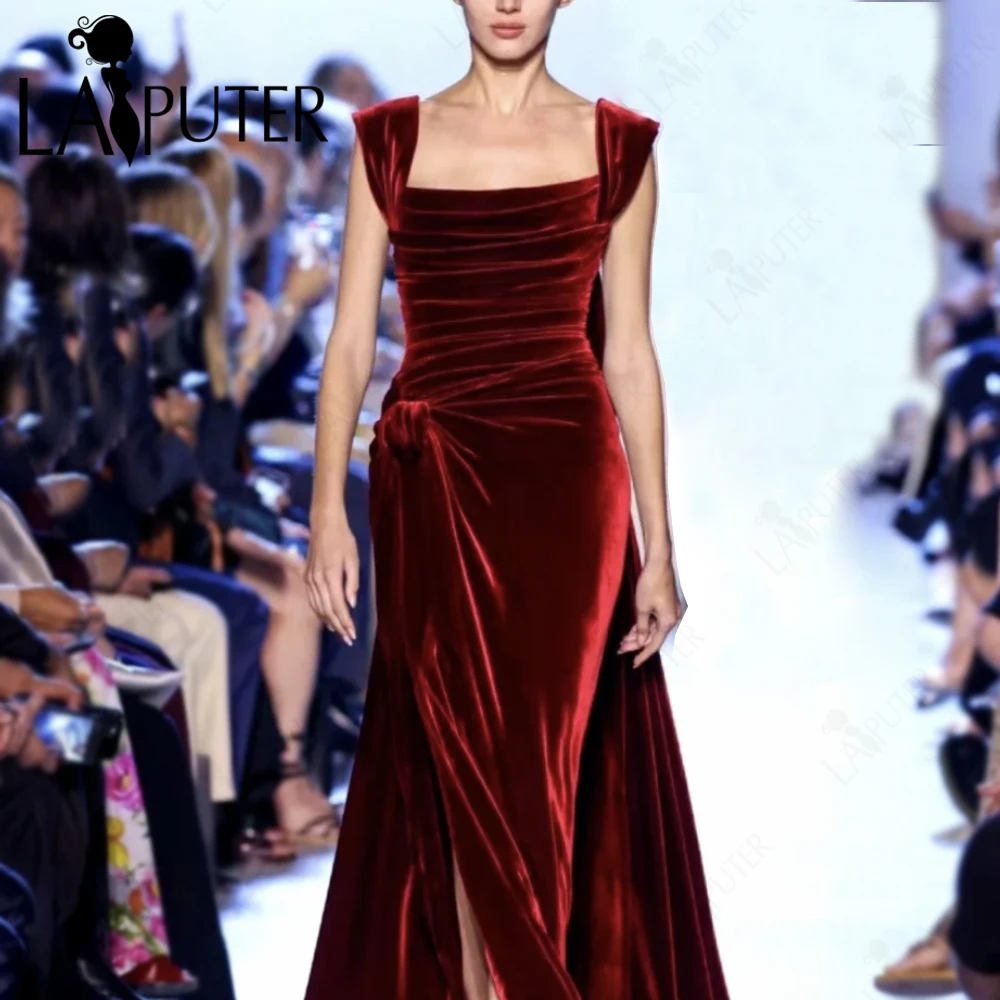 Dark Red Velvet Prom Dresses High-end Wide Shoulder Straps Ruched Bodice Evening Gowns Open Split Sweep Train Celebrity Dress