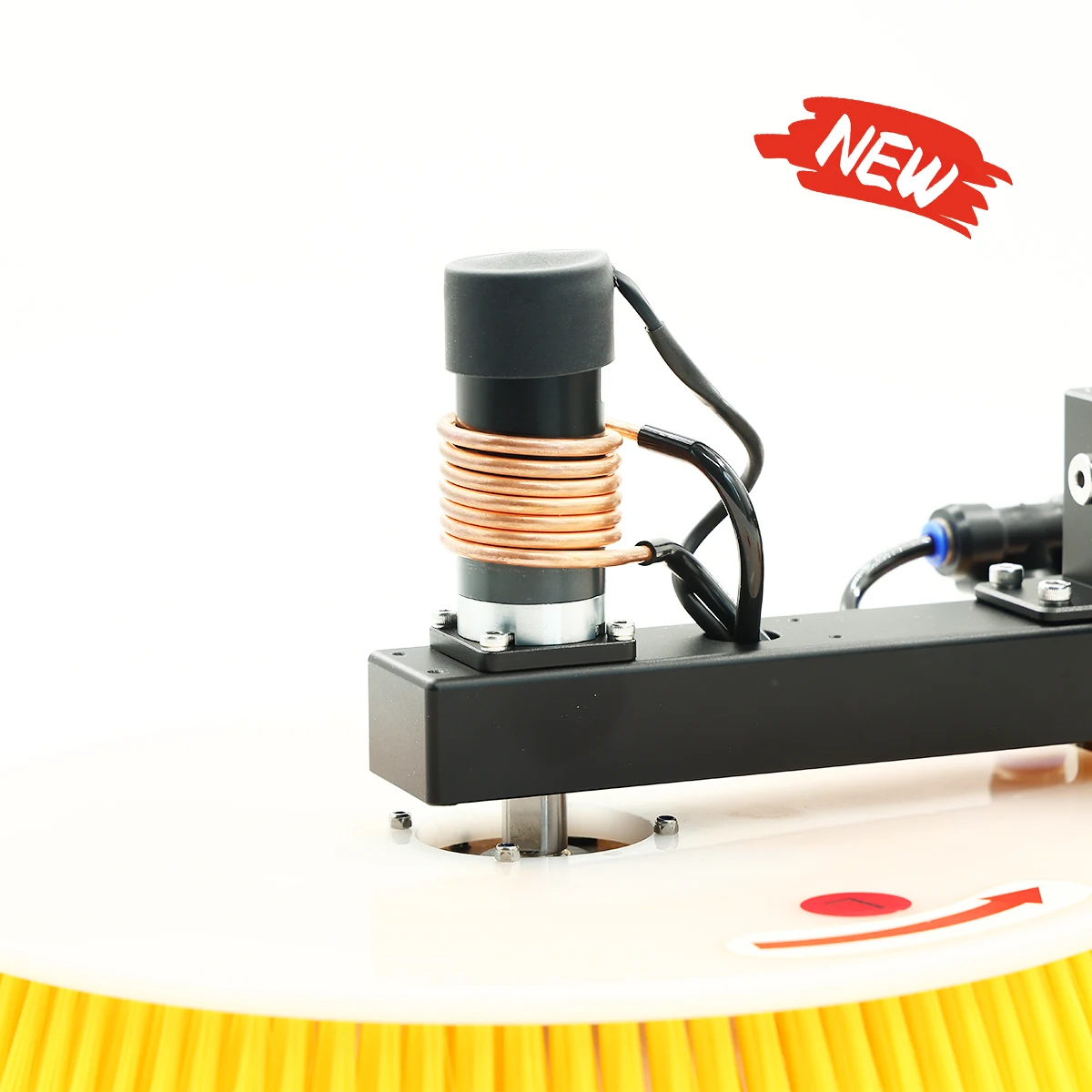 2025 New Factory Direct Sale Solar Rotating Cleaning Brushes PV Cleaner Machine for Rooftop & Ground Solar Power Systems