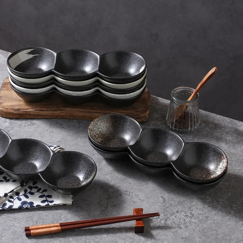 LingAo--Ceramic three-compartment bowl for snacks and sauces, multi-compartment dish for seasonings and side dishes