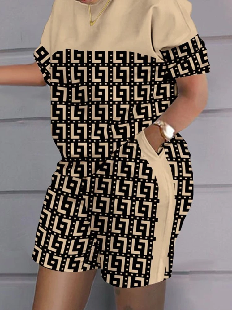Casual Loose Short Sleeve Tshirt Shorts Set Office Lady Summer Fashion O-neck Letter Print Two Piece Set Women Outfit 2023