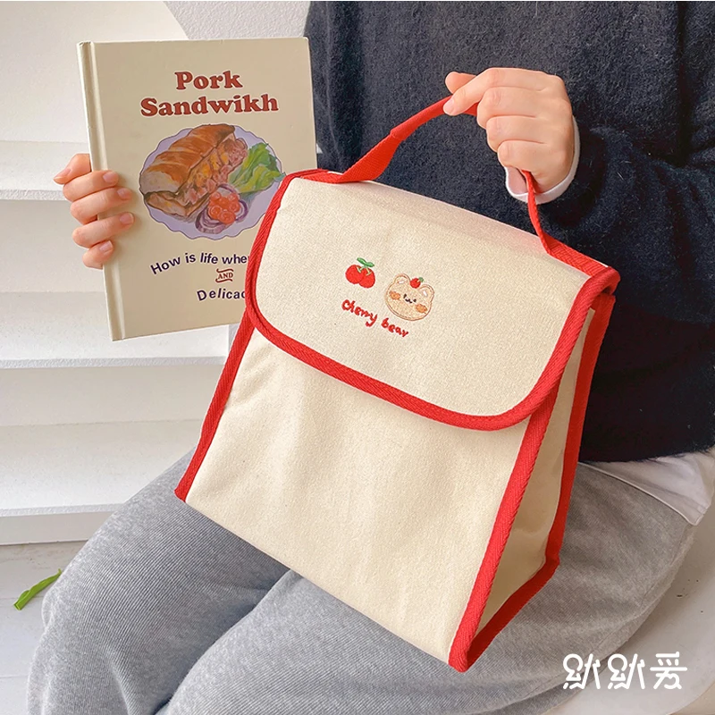 Cute Lunch Bag Women Large Capacity Bear Embroidery Thermal Food Storage Bags Student Portable Lunch Box Tote Cooler Handbag