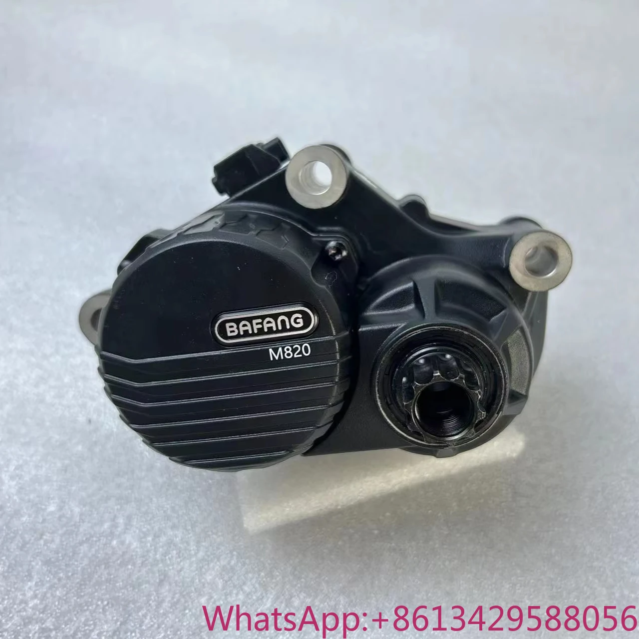 

Electric Bike 700c Bafang MM G532.250.C M820 250w Mid Motor Conversion Kit With DPC263 Display and SR SD021.01 Speed Sensor