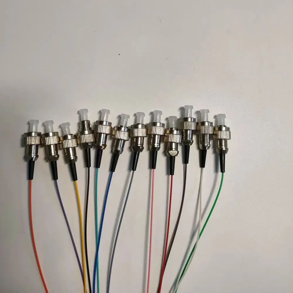FC/UPC 12色光ファイバピグテールケーブル 0.9mm FTTH光ファイバパッチコード シングルモード光ファイバピグテール モデム用 1.0M