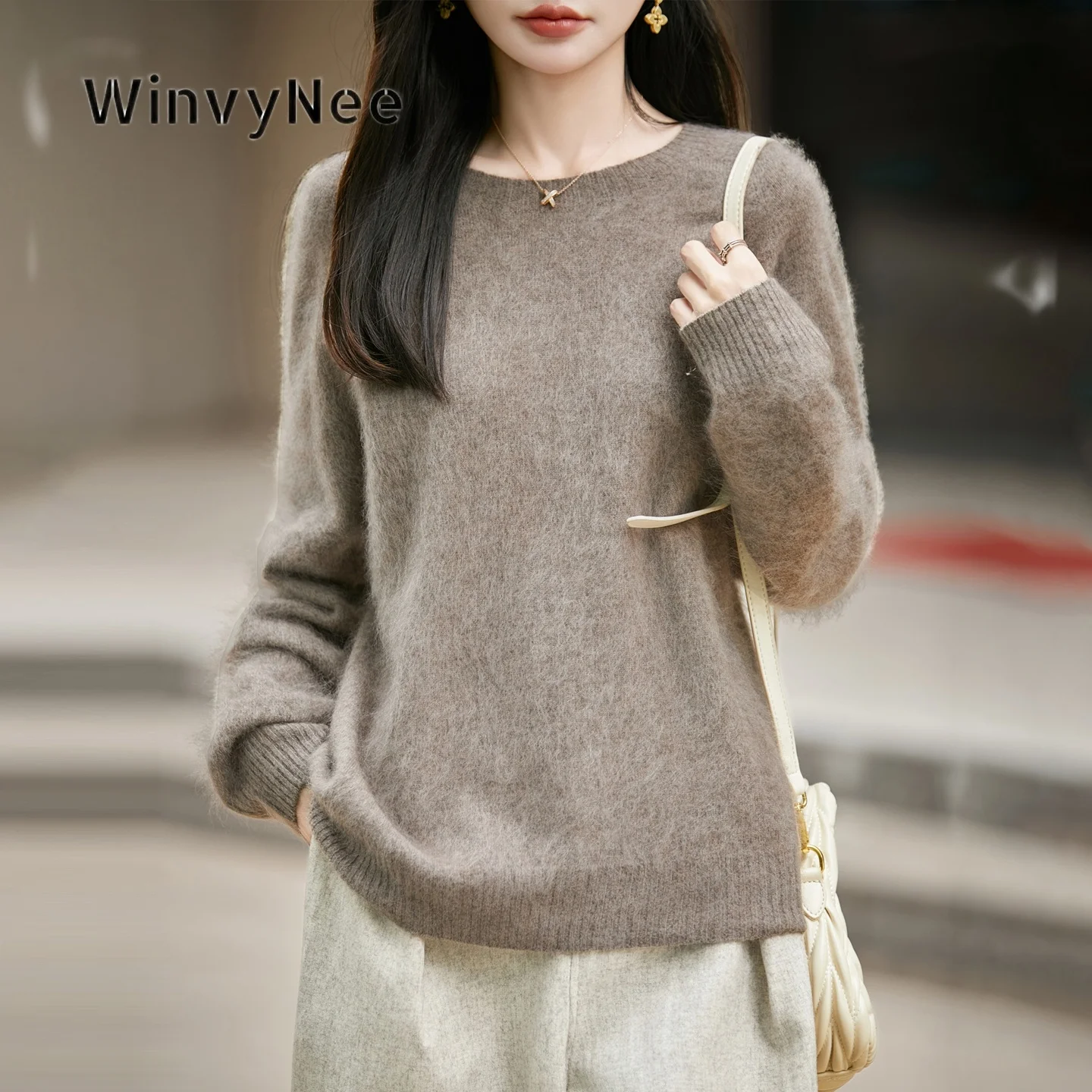 WinvyNee Women Brushed Fabric Seamless Round Neck Pullover Cashmere Long Sleeve Basic Autumn Winter Luxury Soft Shirt A1913001A