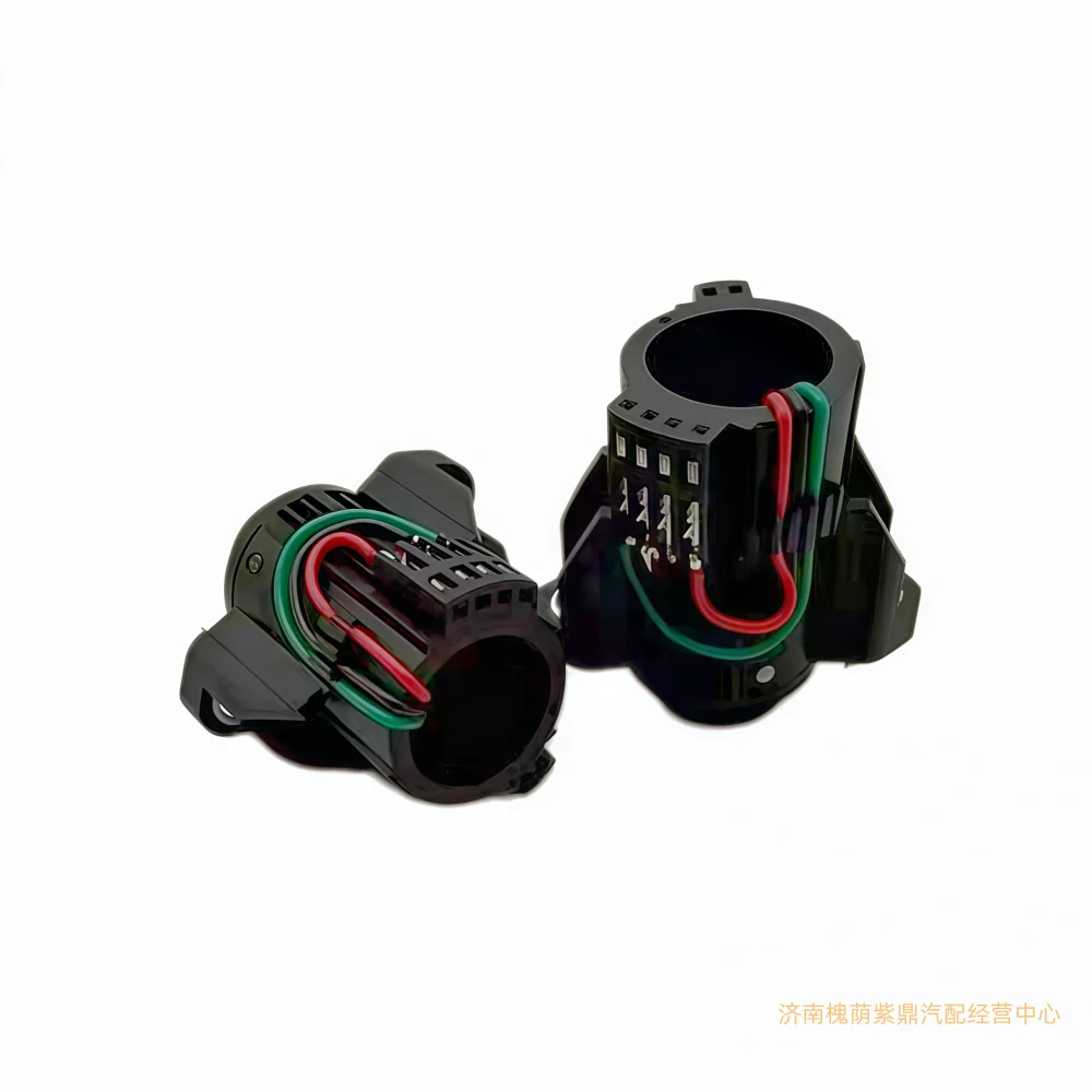 Der Harnstoffdrucksensor ist für die Harnstoffdüsen von Mercedes-Benz LKWs geeignet. A0001405339 A0001405439 A0001407439 – Detail 2