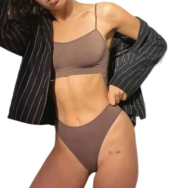 Conjunto de sujetador sin aros para mujer, lencería deportiva, Bralette, Top Sexy, Tanga, bragas de cintura baja, ropa interior sin costuras, ropa