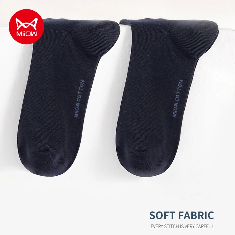 MiiOW 5 Pairs Men's Soft Cotton Socks Black Business Casual Men Deodorant Crew Socks Antibacterial Breathable Male Mid Tub Socks