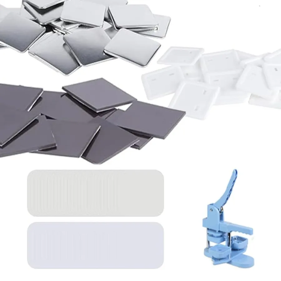 

Комплектующие для изготовления магнитов на холодильник: квадратные заготовки для значков 50 мм (1,97 дюйма) с 100 наборами металлических заглушек и проколов.