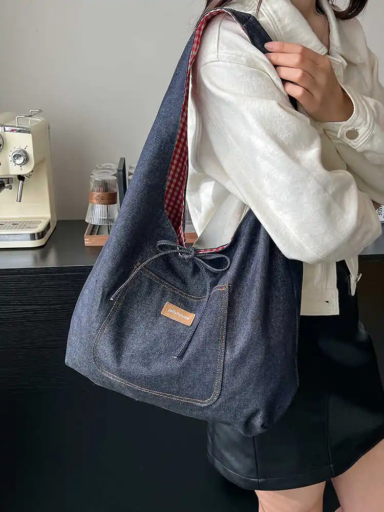 حقيبة يد نسائية من قماش الدنيم 2025 حقيبة كتف مفردة جديدة غير رسمية منقوشة ذات سعة كبيرة حقائب سفر ذات ألوان متباينة شعبية #3