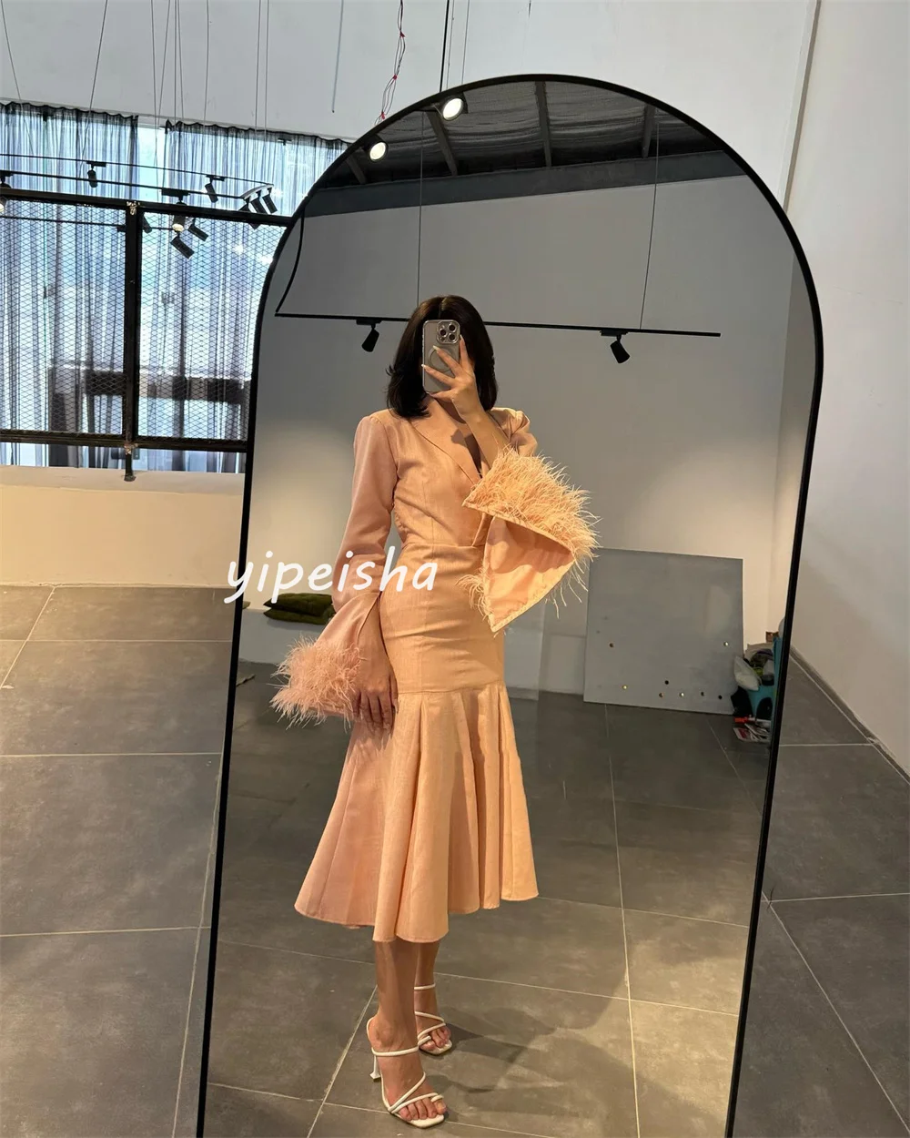 Customized Formal Fashion Jersey Feather Pleat Draped A-line V-neck Midi Dresses Evening Dresses High Quality Sizes Available Ma