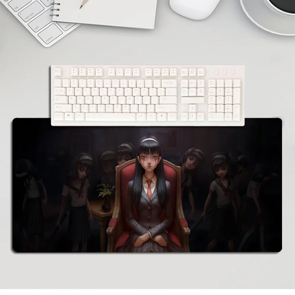 Anime Tomie J-Junji Ito Mousepad Large Gaming Mouse Pad LockEdge Thickened Computer Keyboard Table Desk Mat