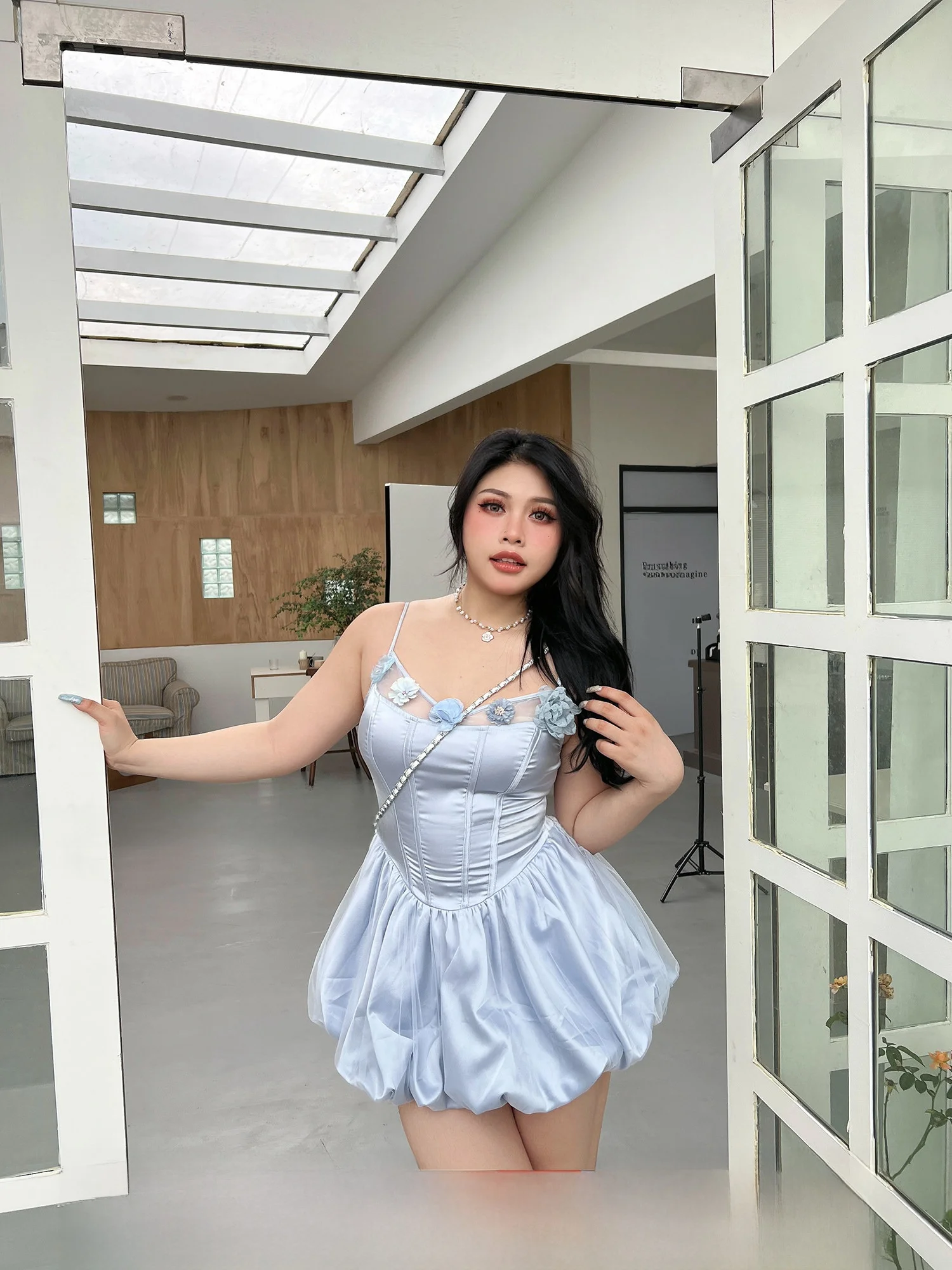 

Женское платье SOUL Ice Blue больших размеров с цветочным принтом, пышными рукавами и V-образным вырезом, с завышенной талией, Pure Desire