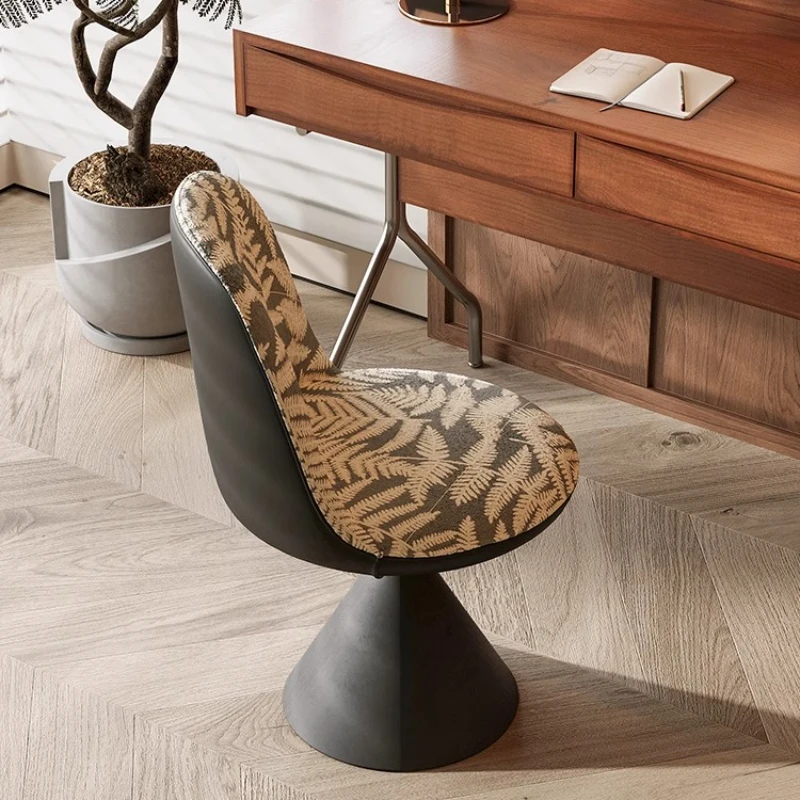 مقعد دوار إيطالي حديث، مقعد مكياج بتصميم إبداعي لأثاث غرفة النوم، طاولة تزيين قابلة للدوران/كرسي مكتب الدراسة