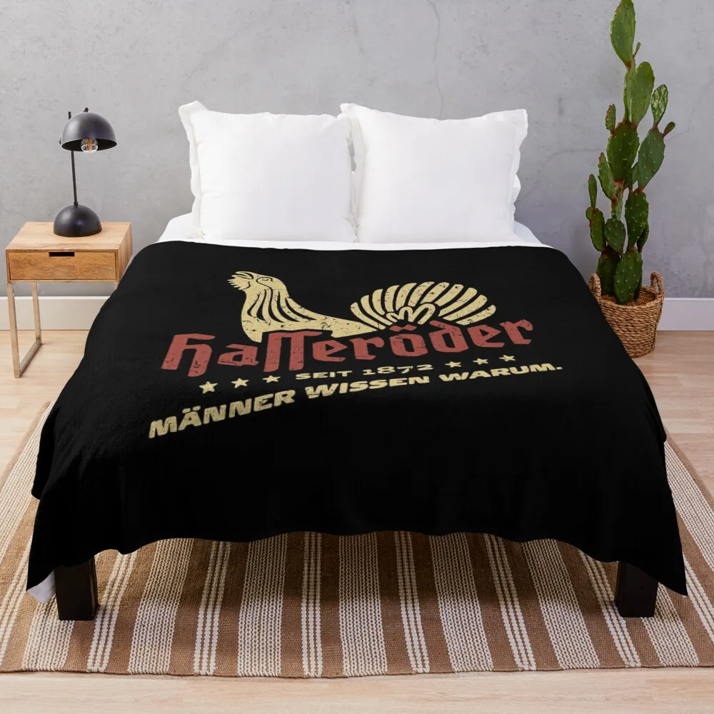 

HASSERDER Throw Blanket