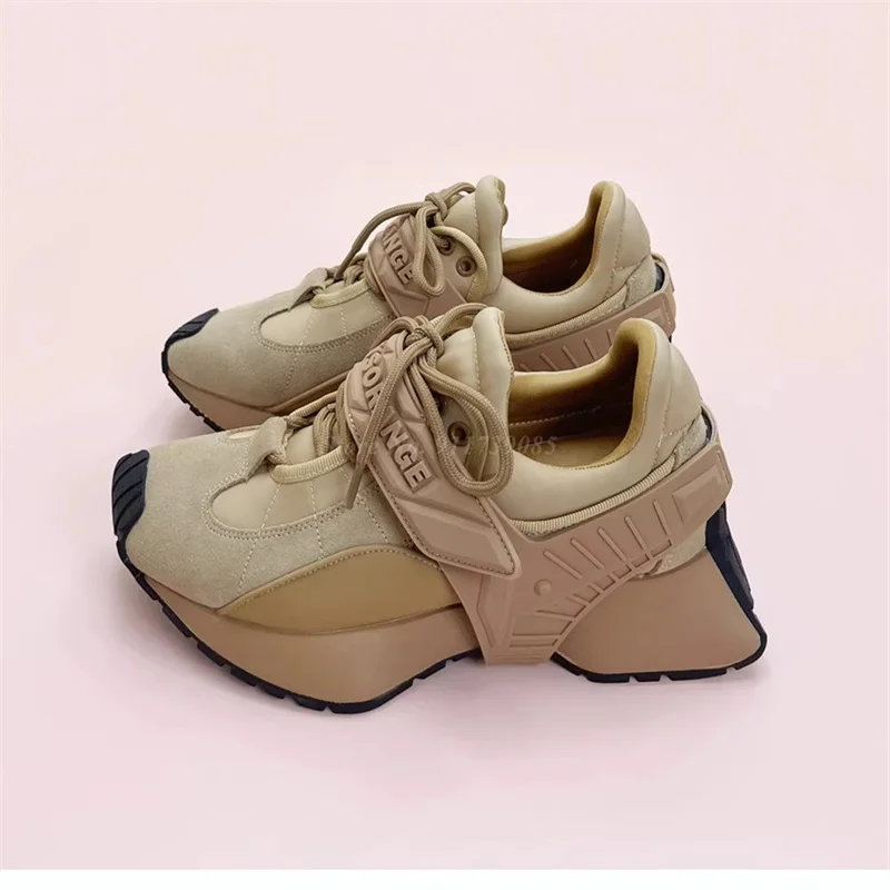 

Thick Soled Casual Sports Shoes for Women Black Khaki Forrest Gump Shoes Autumn New Leather Square Toe Ins Fashion Dad Shoes