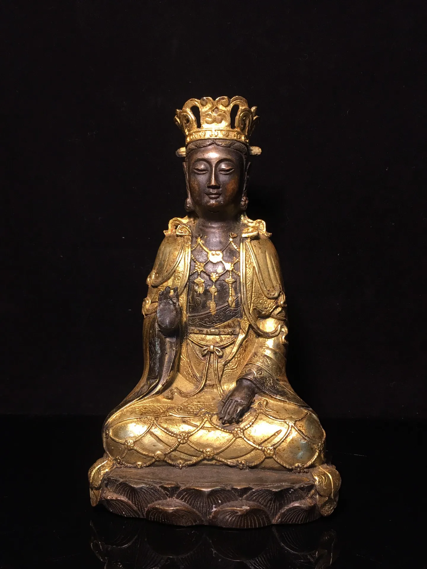 

10"Tibetan Temple Collection Old Bronze Gilt Northern Wei Buddha Guanyin Bodhisattva Sitting Buddha worship buddha ornament