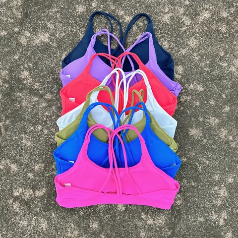 Женский спортивный бюстгальтер Nylon Fitness - комфорт и поддержка — фото товара
