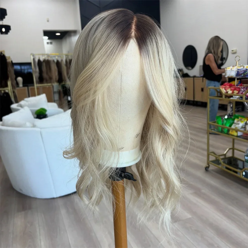 

Мягкий парик из натуральных волос с эффектом омбре, светлый, с волнистыми локонами, плотность 150%, 13×4, с кружевной передней частью, 100% человеческие волосы, с предварительно выщипанными волосками для создания эффекта натурального роста.