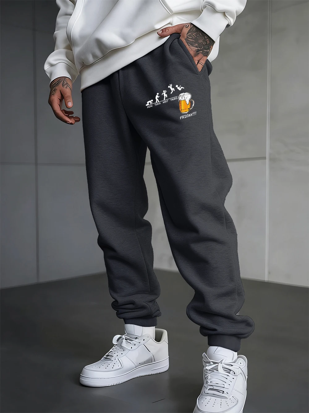

Friday Beer Lover Funny Printed Sweatpants Men Pocket Jogger Pants Loose Elastic Waist Fleece Trousers Street Male Sportswear