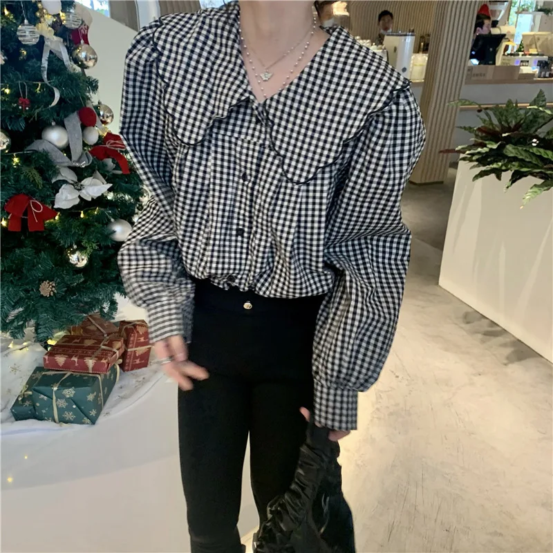 Women's Ruffled Big Peter Pan Collar Gingham Blouse, Button Front Puff Lantern Long Sleeve Loose Fit Black White Check Shirt
