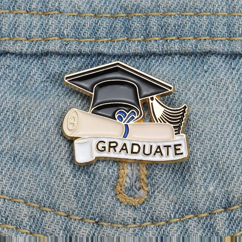 Graduation Enamel Pins Custom Students Bachelor Cap Brooches Lapel Badges Best Wishes Jewelry Gift for Kids Friends