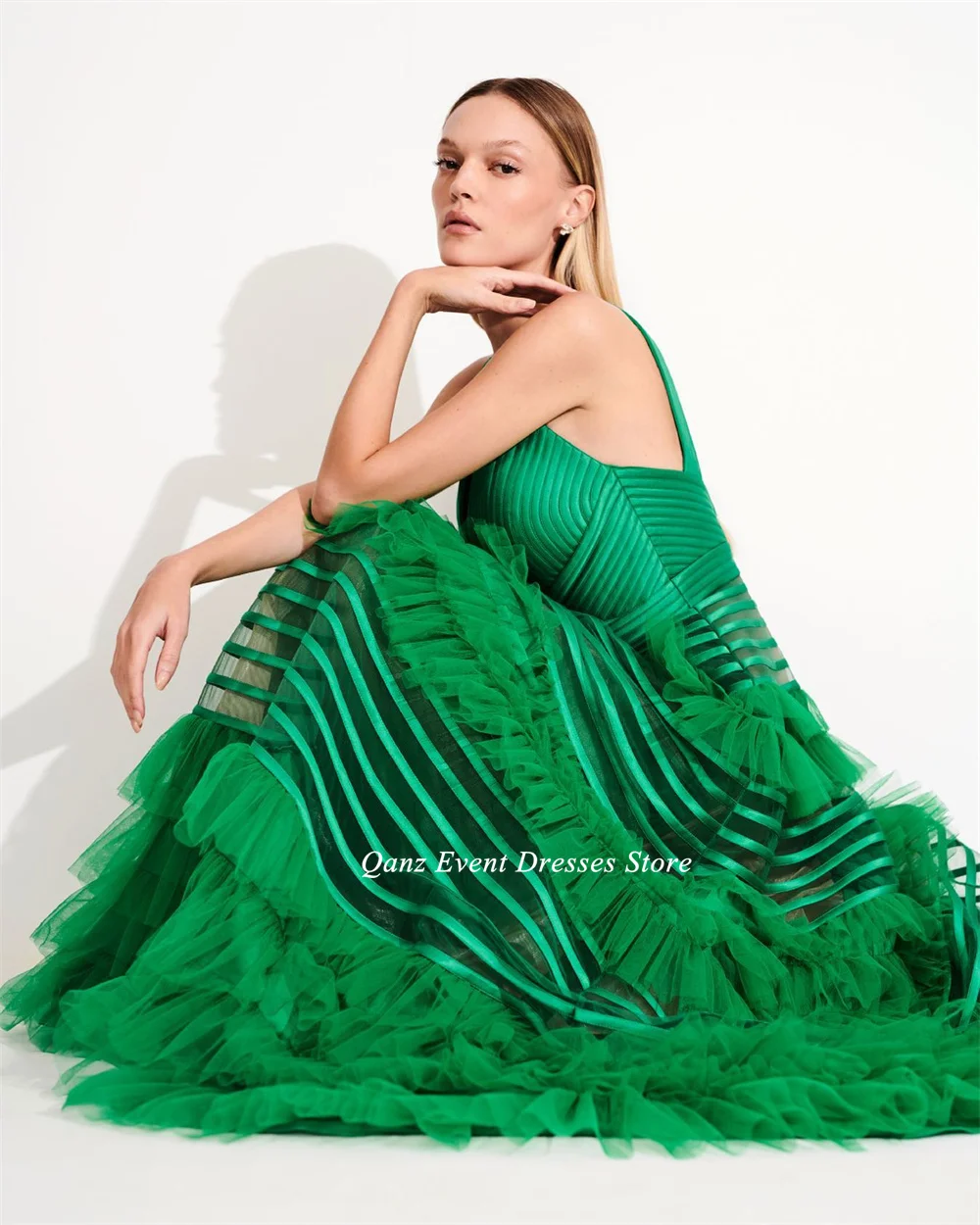 Qanz Tulle Green Prom Dresses Long A Line V Neck Tiered Ruffles Party Dresses Vestidos De Fiesta Elegantes Para Mujer Customized