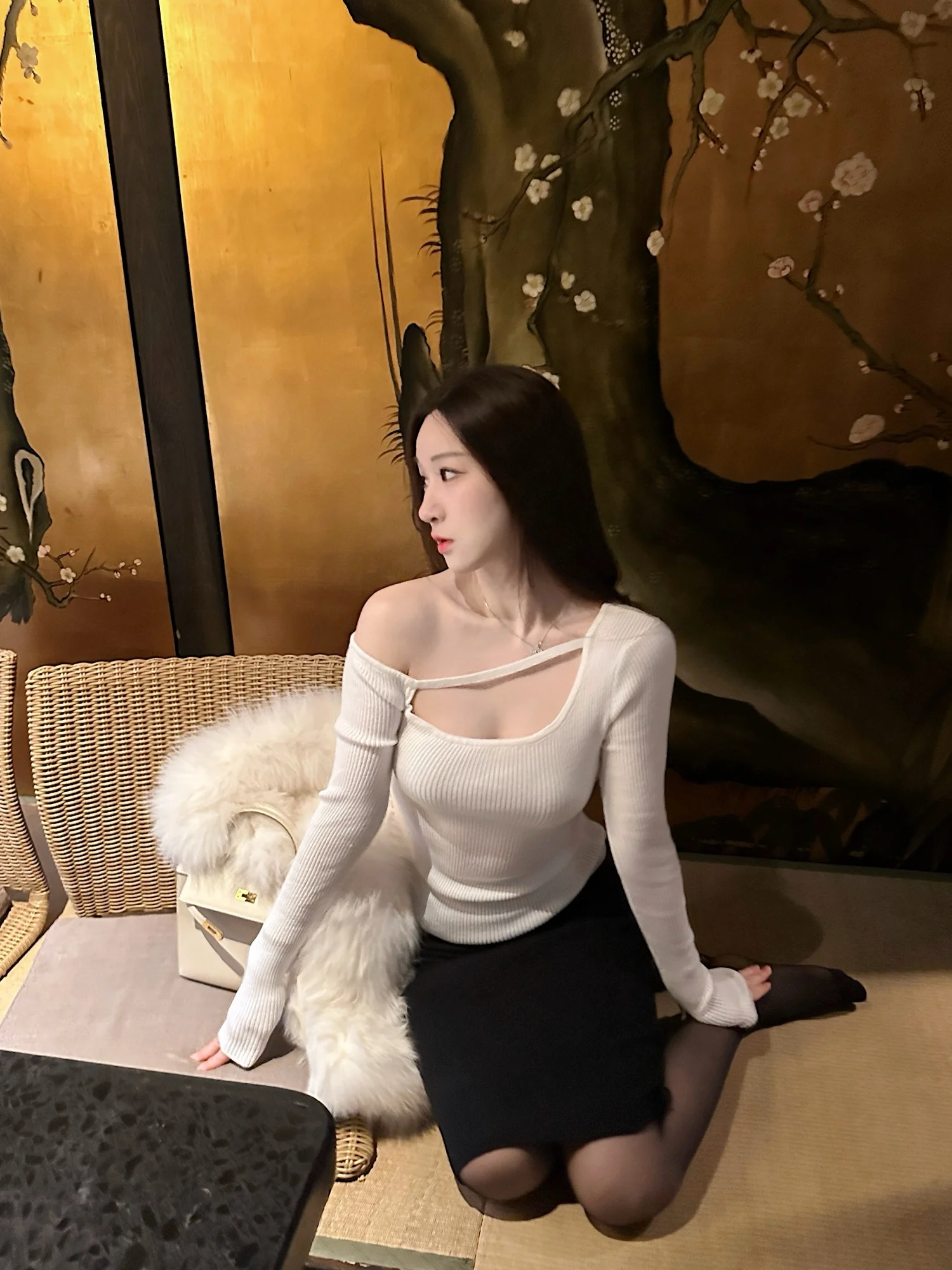 

Женский приталенный топ Pure Desire с длинными рукавами и открытыми плечами, белый, вязаный, в корейском стиле, для повседневной носки, премиум-качество