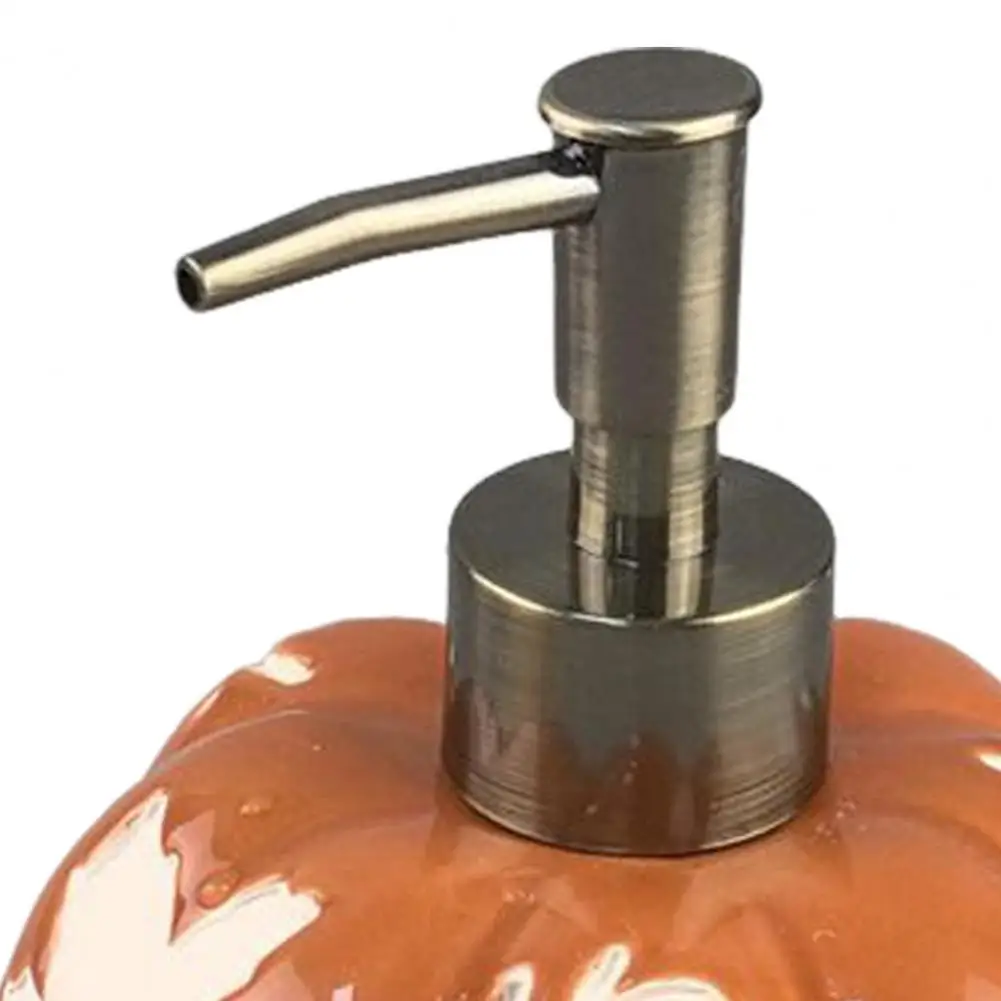 Pump Soap Dispenser 529ml Halloween Pumpkin Liquid Soap Dispenser Refillable Shampoo Body Wash Container Empty for Bathroom