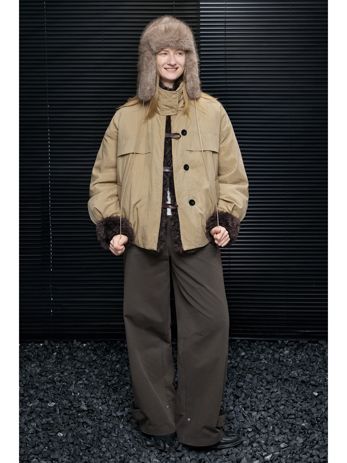 

Women's Loose Fit Parka Sle down Jaet Coat with Fur Collar Winter Warm Faionable Unique 2025 New Arrival Street Sle