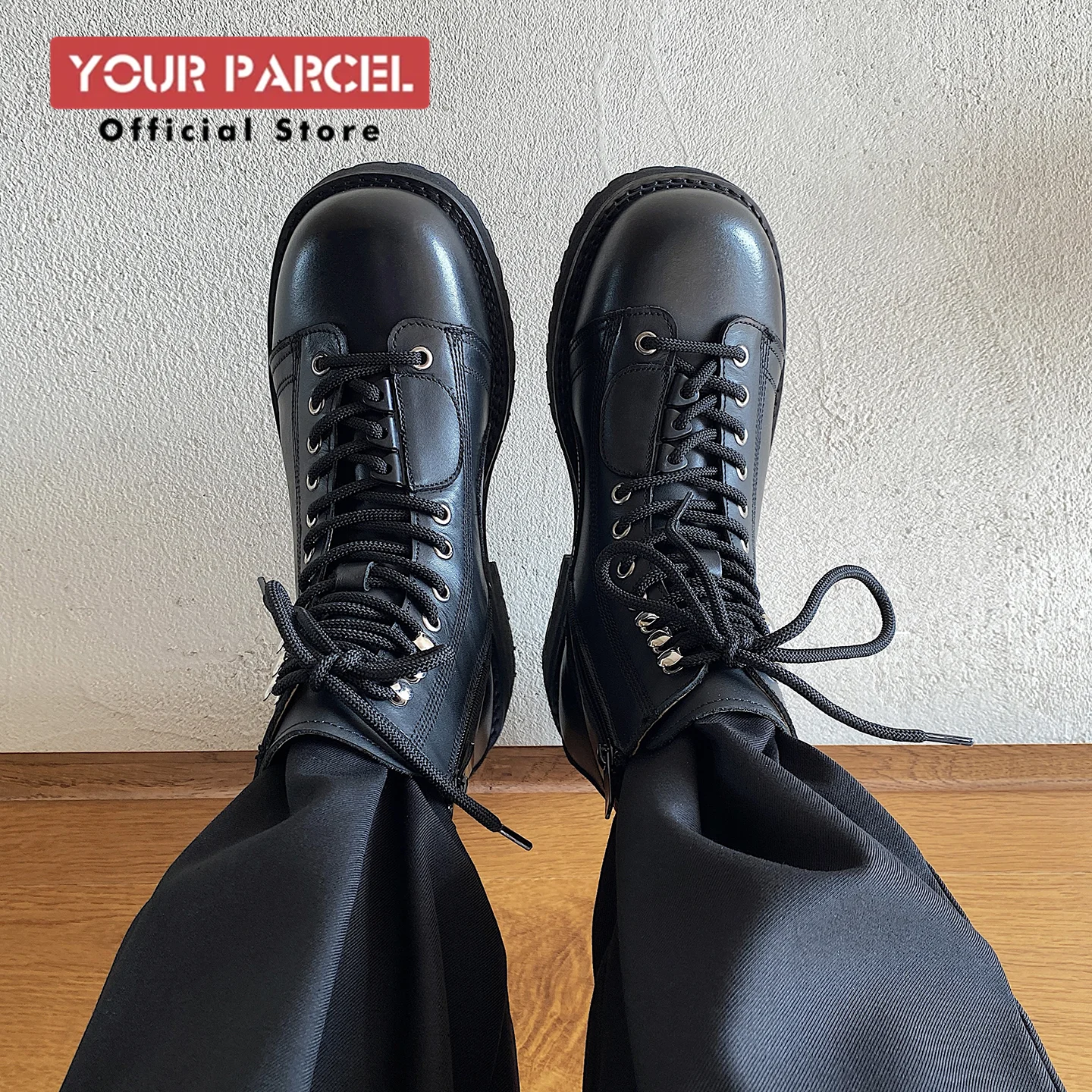 أحذية جلدية قصيرة برباط أسود للرجال بتصميم سحاب جانبي كبير الرأس وسحاب جانبي للدراجات النارية تعمل أثناء التنقل في الهواء الطلق