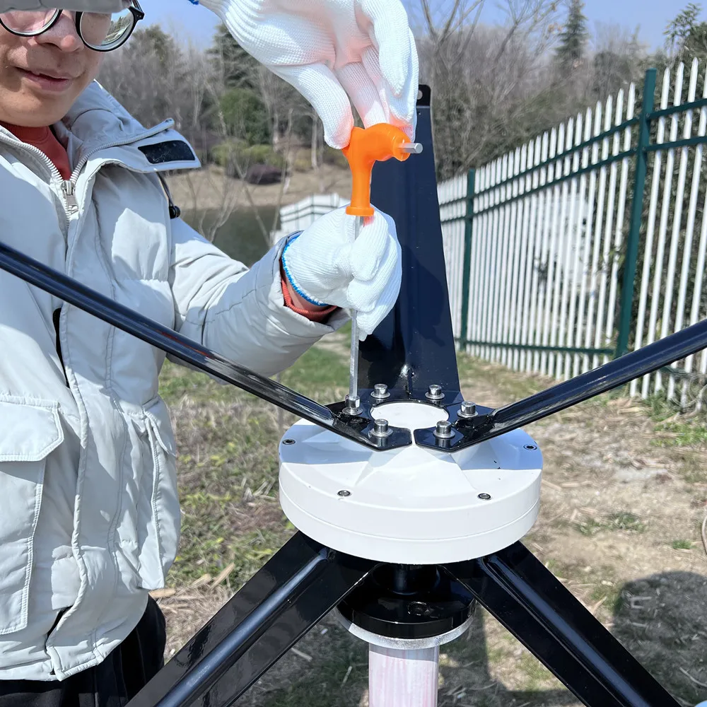 Imagem -06 - Gerador de Turbina de Energia Eólica de Eixo Vertical para Casa e Fazenda Baixo Ruído Coreless Low Rpm Windmill 2000w 12v 24v 48v 2kw China Factory