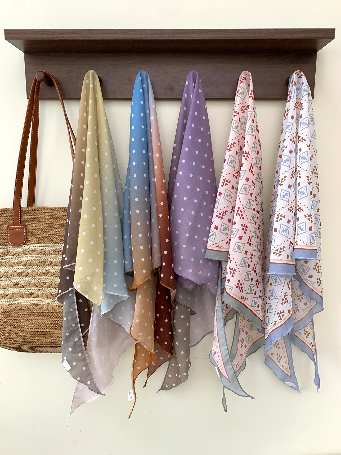 lenco-floral-de-seda-versatil-primavera-2026-para-mulheres-acessorio-popular-para-pescoco-e-cintura-versatil-para-todas-as-estacoes