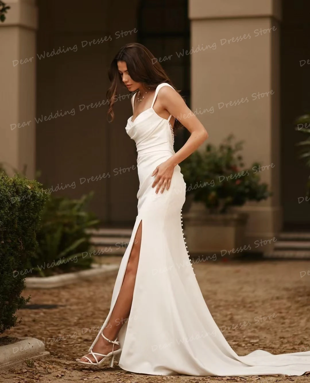 Abiti da sposa classici a sirena abiti da sposa eleganti da donna Sexy senza maniche in raso con spacco laterale