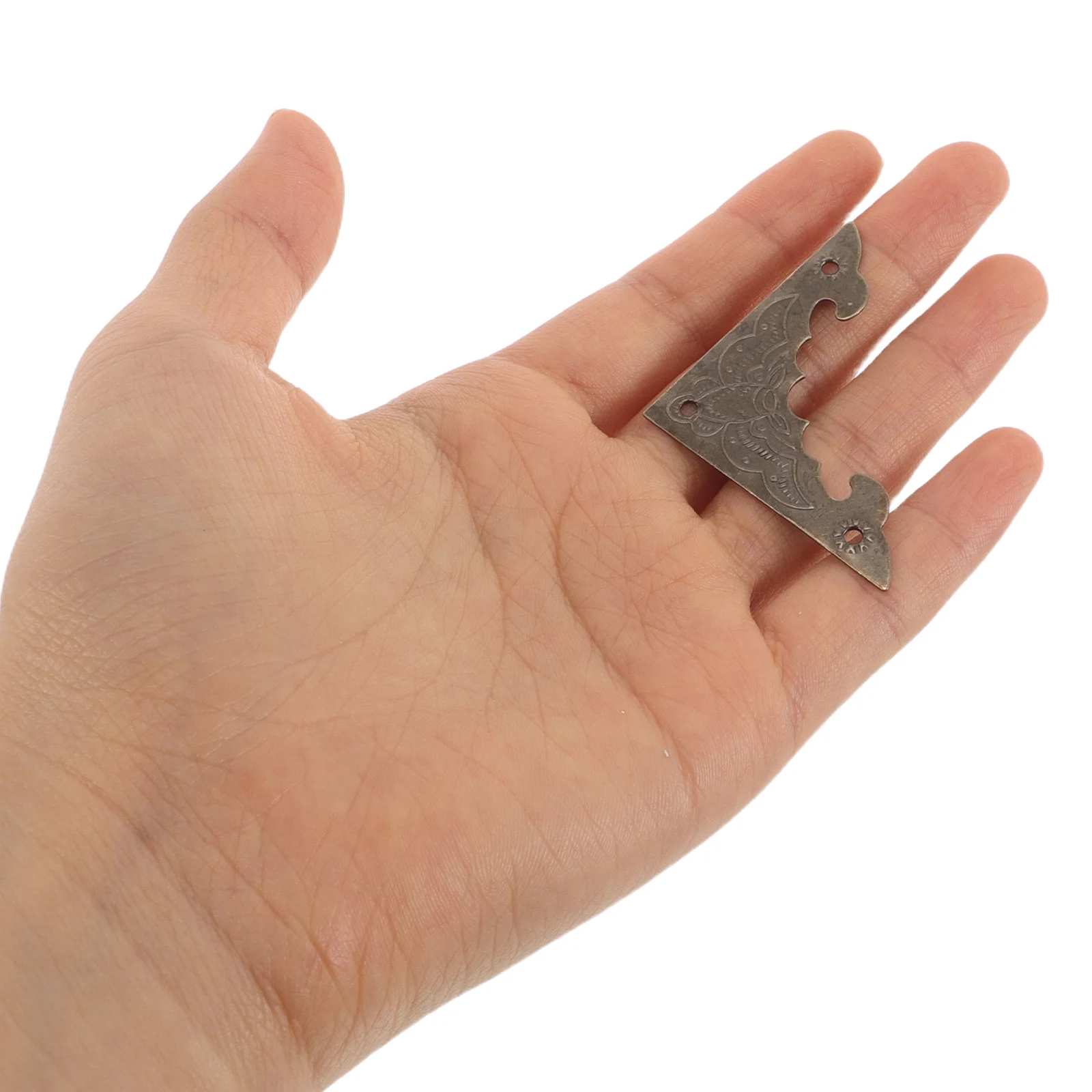 

100pcs Retro Box Corner Guards Metal Edge Protectors For Wooden Jewelry Boxes Decorative Iron Corner Brackets Vintage