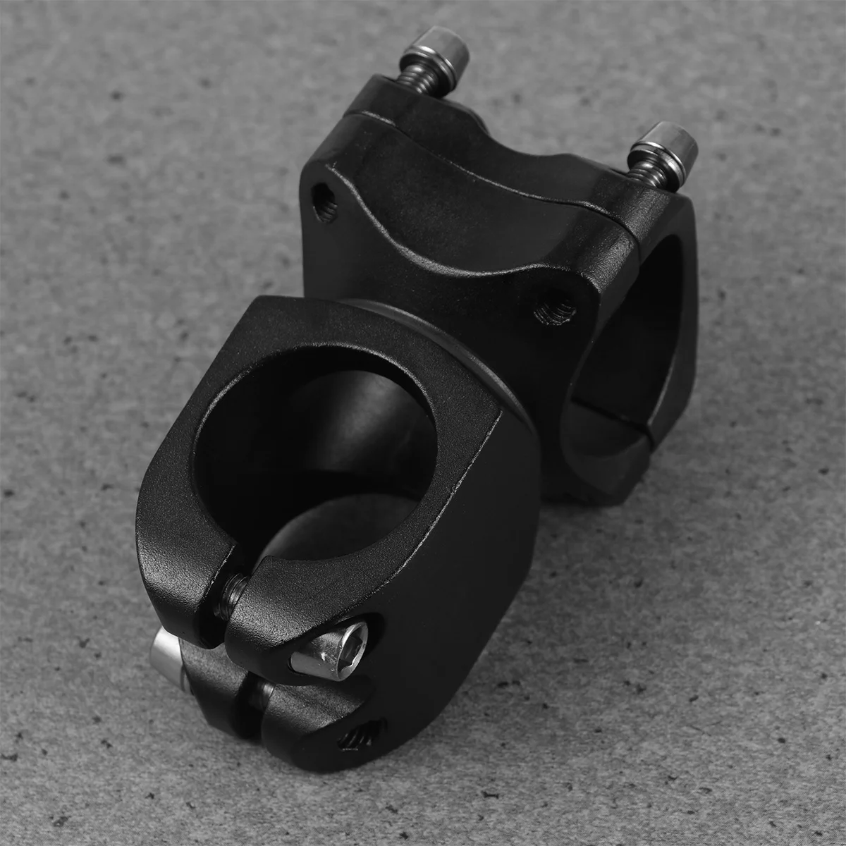 

Professional Mountain Bike Stem 31.8mm Aluminum Riser Handlebar Component Strong Shockproof Performance for Trail Riding Black