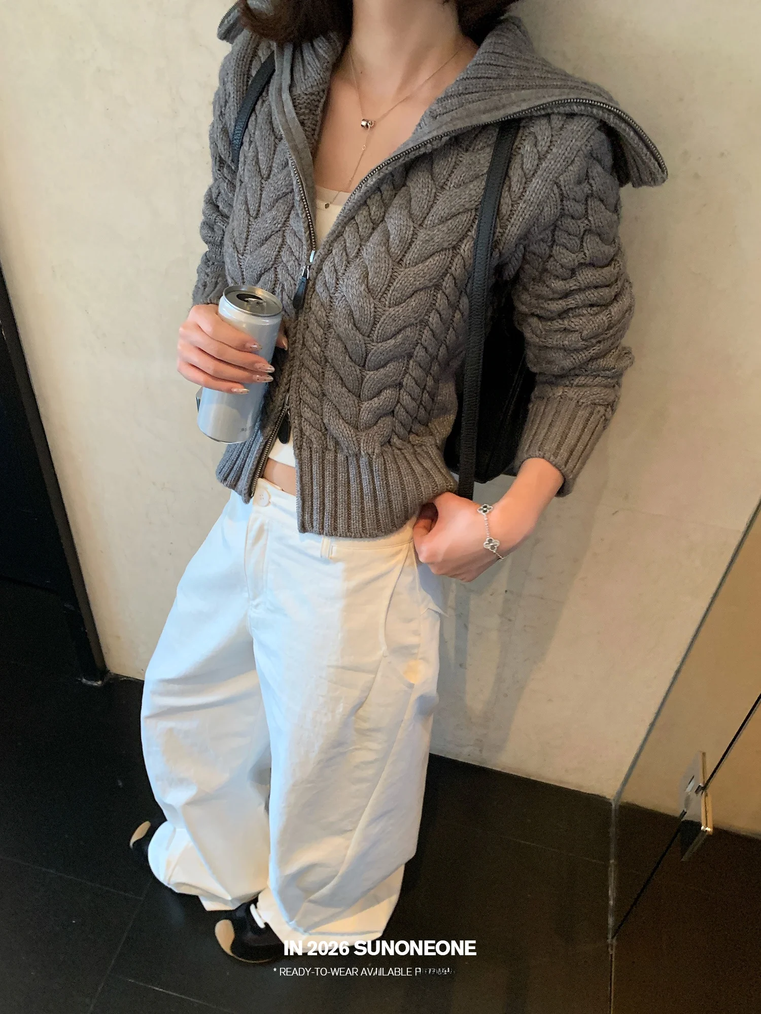 

Теплый вязаный кардиган с длинными рукавами для женщин, модный, приталенный, с отложным воротником, с узором «косы», зимний, универсальный, для улицы