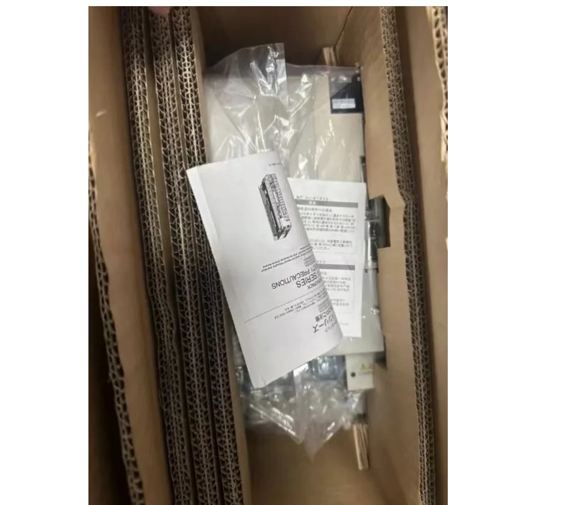 New SGDV-780A01A002000 Servopack Servo Driver SGDV780A01A002000