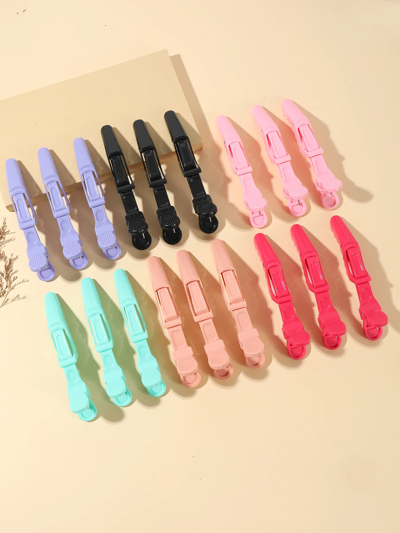 

3pcs/set hair clipper fixed crocodile hair clipper used for salon hair styling tools fixed hair clip Special for real hair wigs